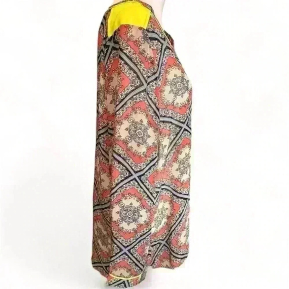 Umgee Women's XL Multicolor Geometric Tunic Blouse - Picture 2 of 4